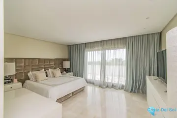 5 bedroom Apartment for Sale in Estepona-47399