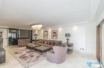 5 bedroom Apartment for Sale in Estepona-47401