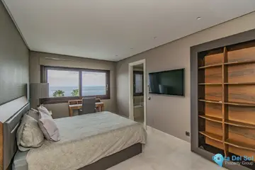 5 bedroom Apartment for Sale in Estepona-47405