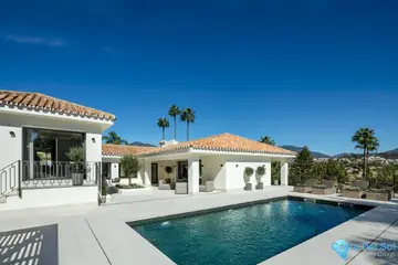 5 bedroom House for Sale in Nueva Andalucía-47465