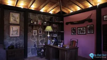 8 bedroom House for Sale in Coín-47690