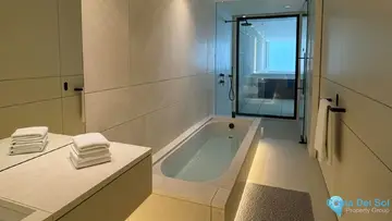 4 bedroom Apartment for Sale in The Golden Mile-47698