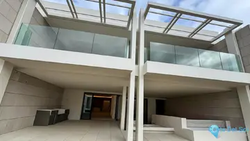 4 bedroom Apartment for Sale in The Golden Mile-47701
