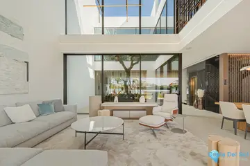 3 bedroom House for Sale in The Golden Mile-47763