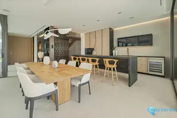 3 bedroom House for Sale in The Golden Mile-47766