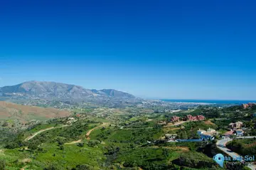 16122m2 Plot for Sale in La Mairena-47792
