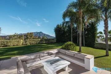 5 bedroom House for Sale in El Madroñal-47834