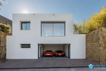 5 bedroom House for Sale in El Madroñal-47838