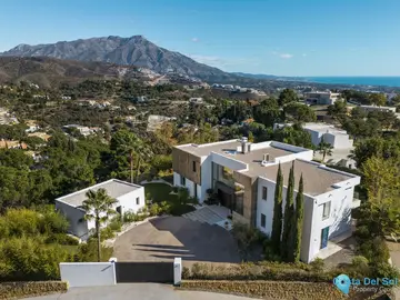 5 bedroom House for Sale in El Madroñal-47840