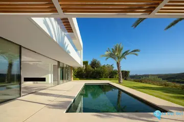5 bedroom House for Sale in Casares-47869