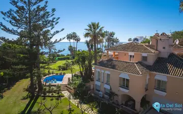 8 bedroom House for Sale in New Golden Mile-47927