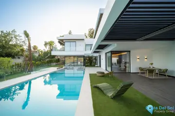 6 bedroom House for Sale in El Paraiso-47960