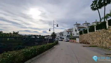 9751m2 Plot for Sale in Estepona-48019
