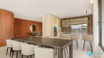 4 bedroom Apartment for Sale in The Golden Mile-48082