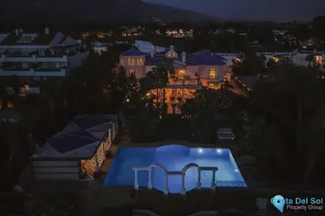 6 bedroom House for Sale in Nueva Andalucía-48231