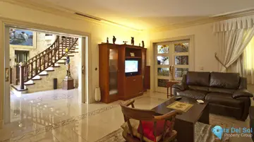 6 bedroom House for Sale in Nueva Andalucía-48268