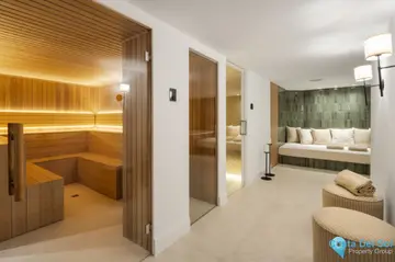 5 bedroom House for Sale in Nueva Andalucía-48589