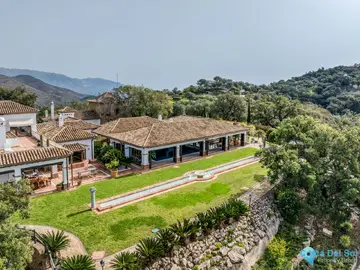 7 bedroom House for Sale in La Mairena