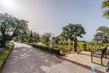 7 bedroom House for Sale in La Mairena-48695