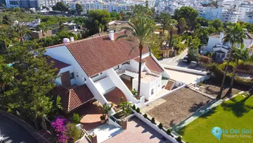 7 bedroom House for Sale in Nueva Andalucía-48708