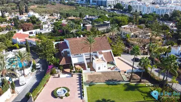 7 bedroom House for Sale in Nueva Andalucía-48711