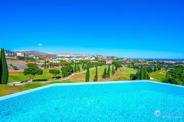 6 bedroom House for Sale in Los Flamingos