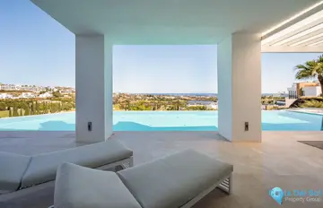 6 bedroom House for Sale in Los Flamingos-48822