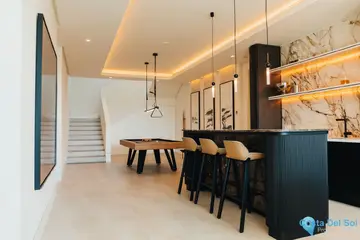 7 bedroom House for Sale in La Quinta-48925