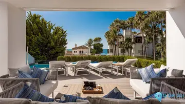 4 bedroom House for Sale in The Golden Mile-48987