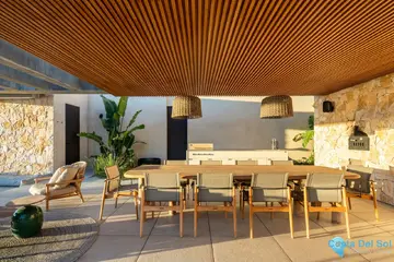 6 bedroom House for Sale in El Madroñal-49079