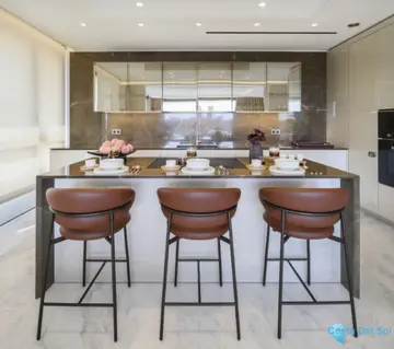 4 bedroom Apartment for Sale in Marbella-49111