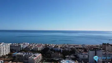 2 bedroom Apartment for Sale in Torremolinos-17505