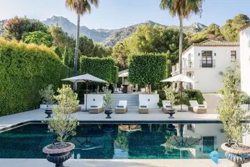 6 bedroom House for Sale in Sierra Blanca-49167