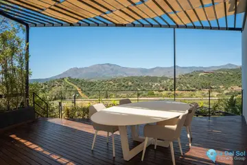 9 bedroom House for Sale in Estepona-49220