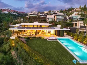 6 bedroom House for Sale in La Quinta