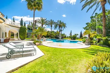 14 bedroom House for Sale in The Golden Mile-49455