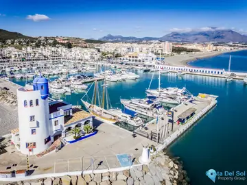 998845m2 Plot for Sale in La Duquesa-49535