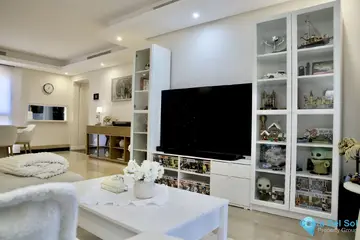 1 bedroom Apartment for Sale in Estepona-100193