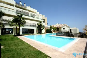 2 bedroom Apartment for Sale in Altos de los Monteros-81636