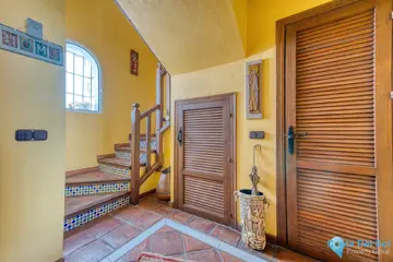 3 bedroom House for Sale in Benahavís-50007