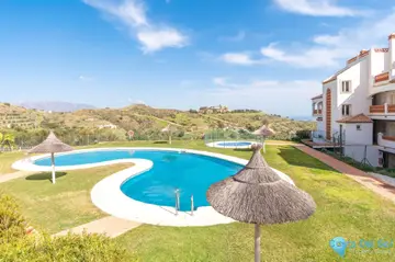 2 bedroom Apartment for Sale in Calahonda-50017