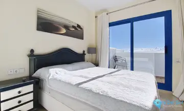 3 bedroom Apartment for Sale in La Duquesa-50152