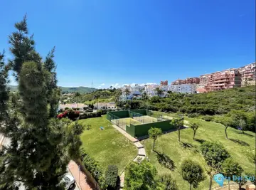 3 bedroom Apartment for Sale in La Duquesa-50155