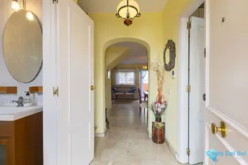 6 bedroom House for Sale in Marbella-17633