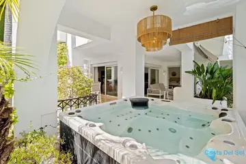 1 bedroom Apartment for Sale in Marbella-101799