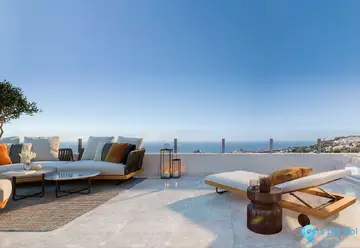 2 bedroom Apartment for Sale in Benalmadena Costa