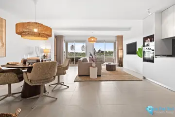 3 bedroom Apartment for Sale in Estepona-13119