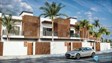 3 bedroom House for Sale in Estepona