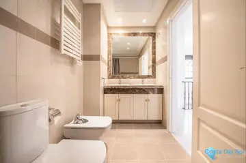 3 bedroom House for Sale in Estepona-50958