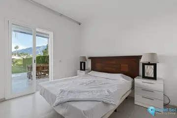 2 bedroom House for Sale in Aloha-50966